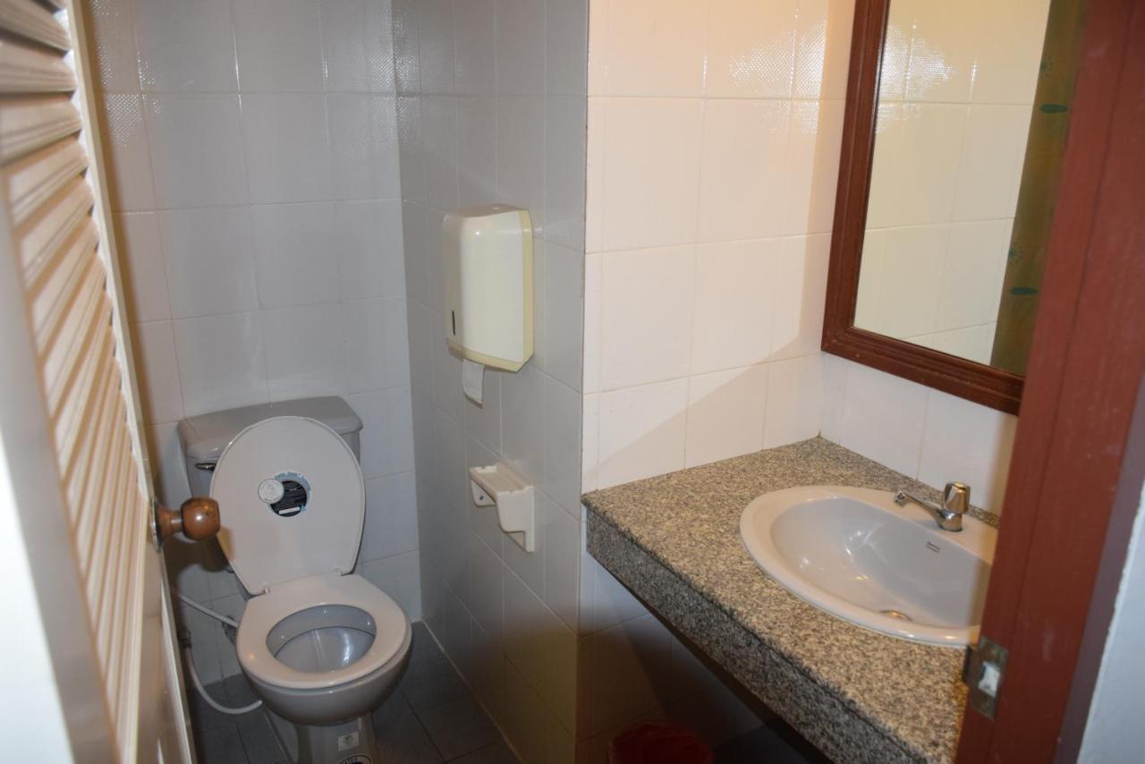Puangpen Villa Hotel HHQ Habitación foto